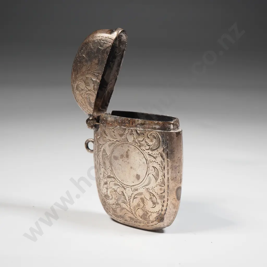 Sterling Silver Vesta Box With Allover Scroll Decoration & Empty Circular Cartouche Image 1++