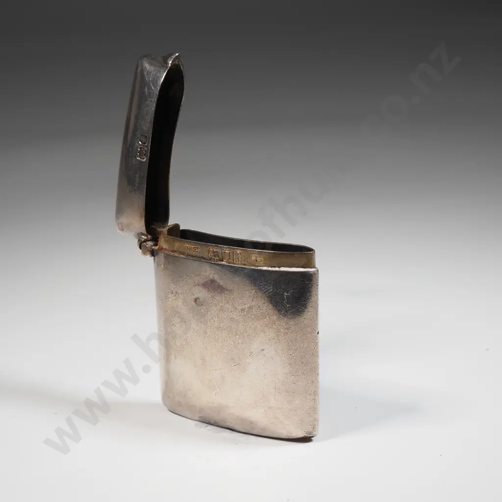 Sterling Silver Shaped Vesta Box With Plain Body Image 1++