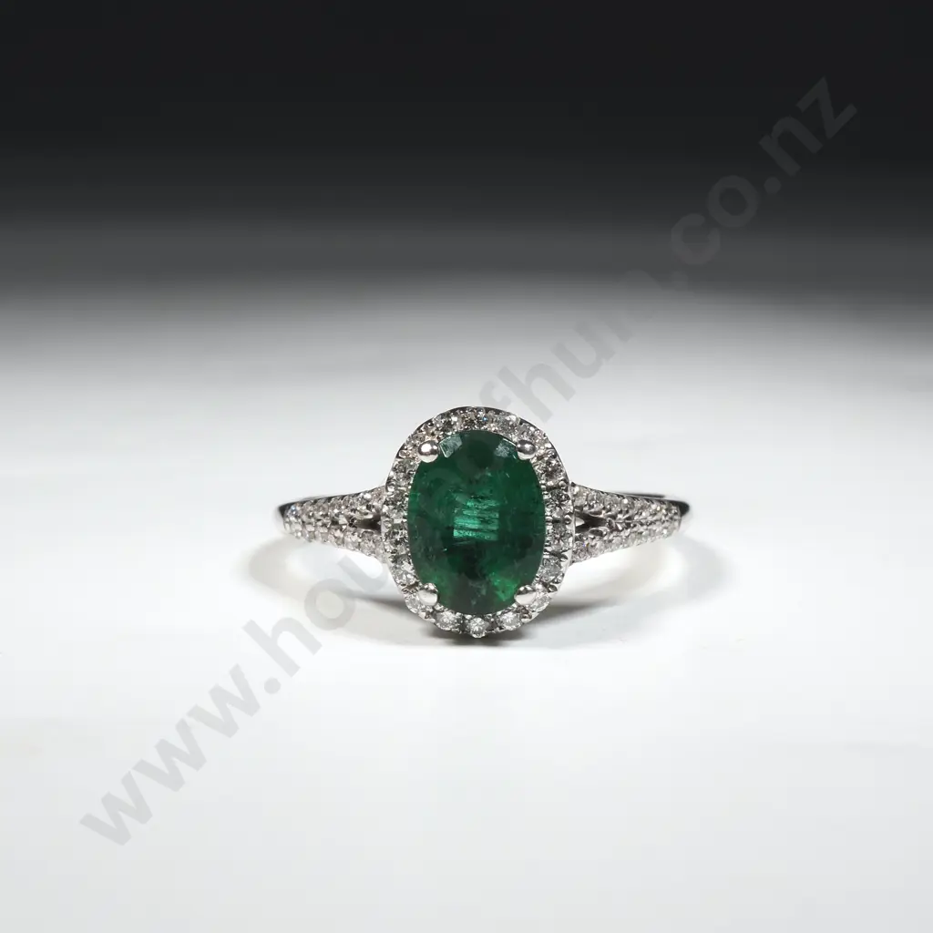 14ct White Gold Michael Hill Diamond & Emerald Ring Image 1++