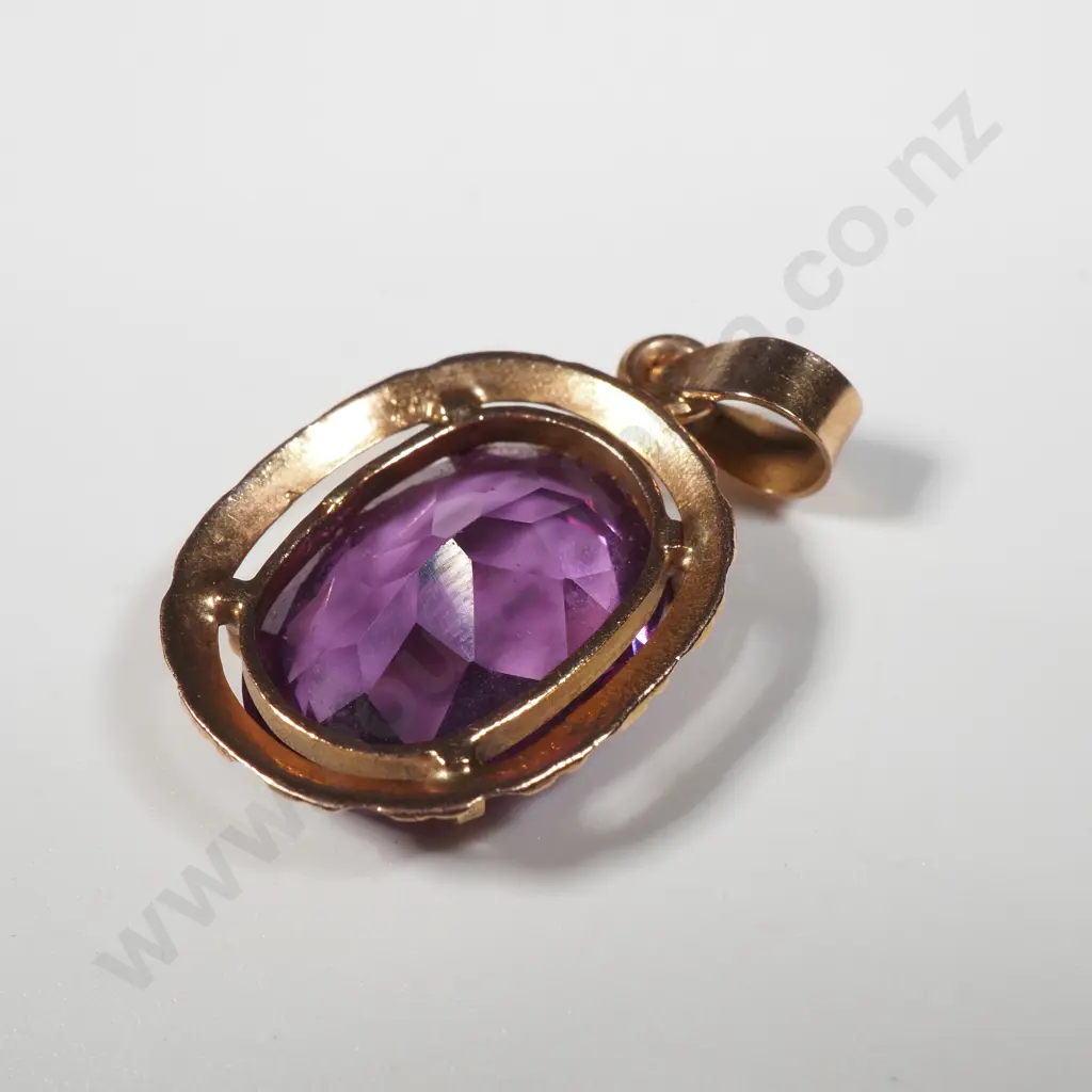 14ct Gold & Amethyst Pendant Image 1++