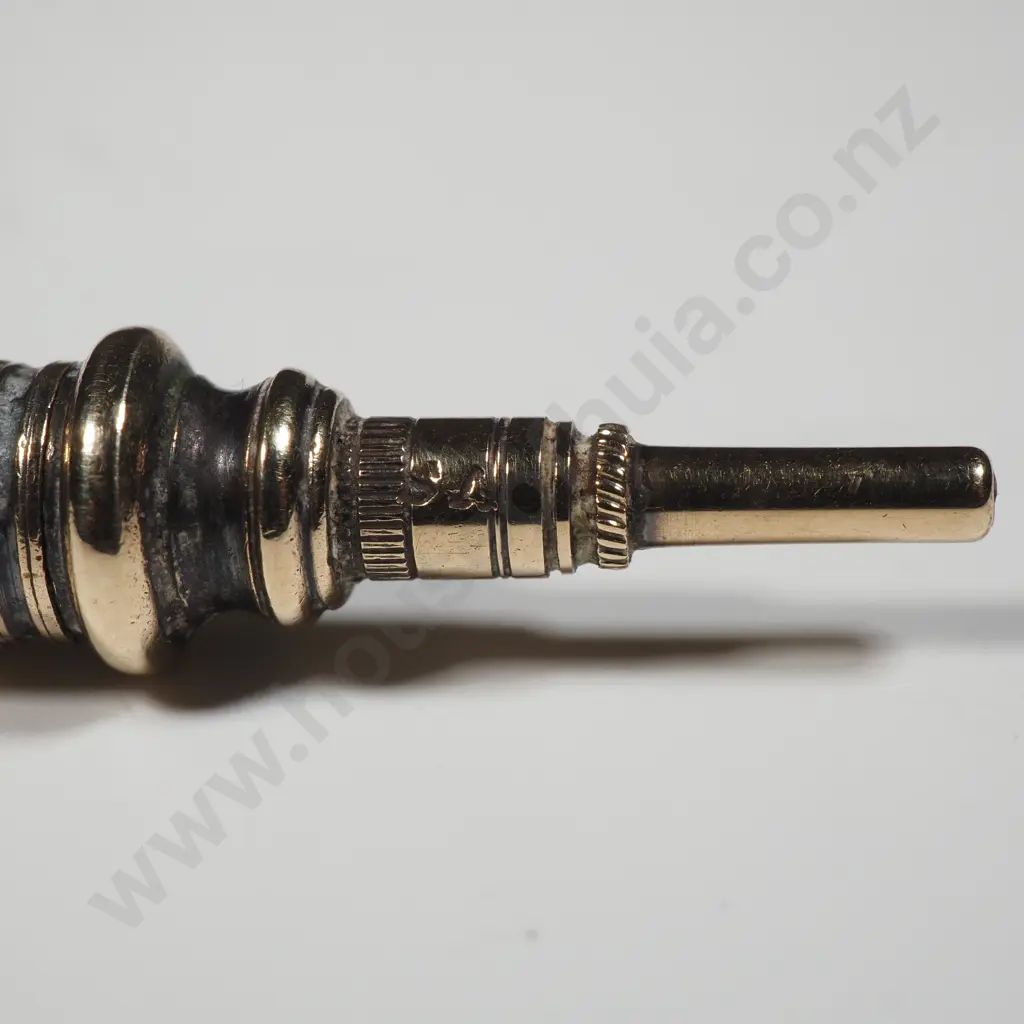 Antique 9ct Gold Extending Pencil Image 1++