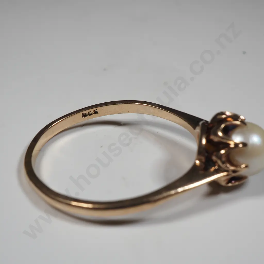 9ct Gold Pearl Ring Image 1++