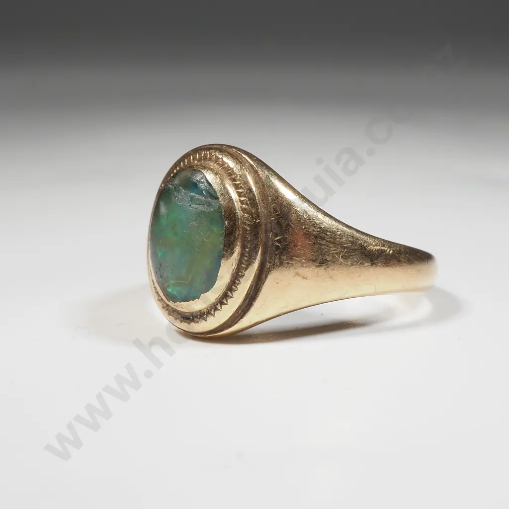 9ct Gold Opal Doublet Ring Image 1++