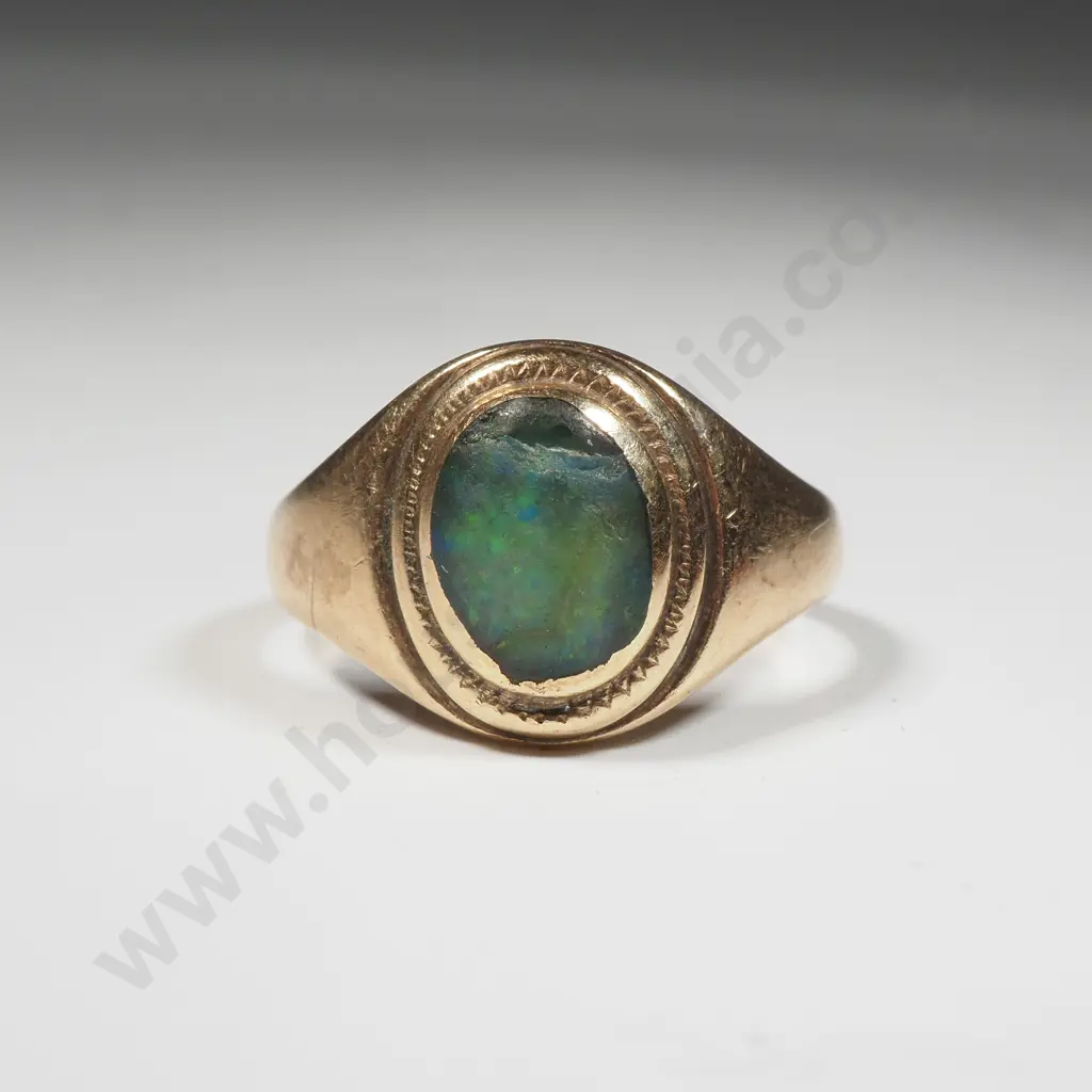 9ct Gold Opal Doublet Ring Image 1++