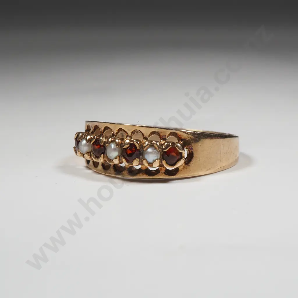 9ct Gold Gem Ring Image 1++