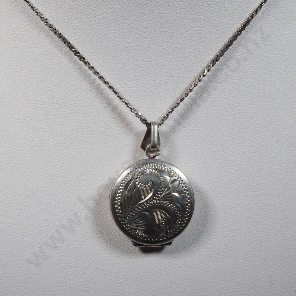 Sterling Silver Round Locket with With Engraved Front  Image 1++
