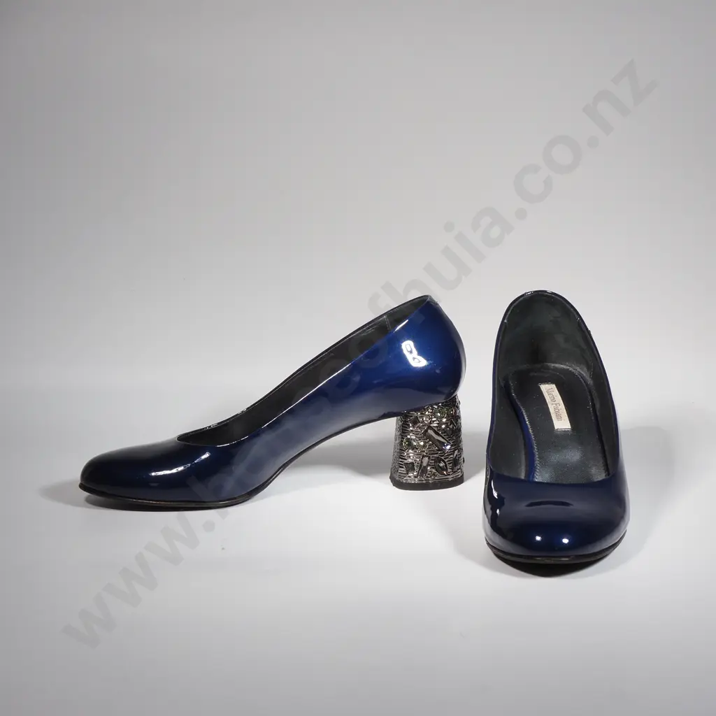 MARINO FABIANI Sally (41) Image 1++