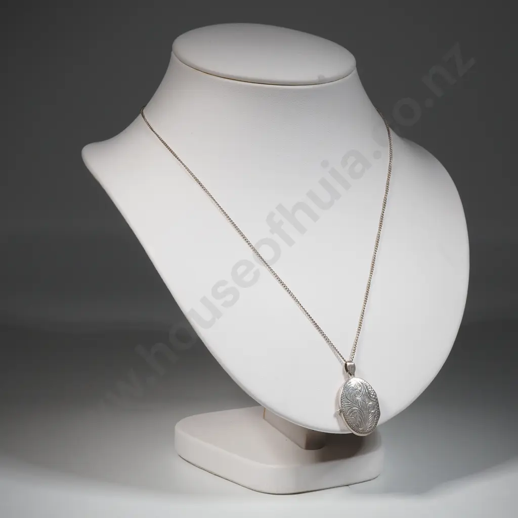 Sterling Silver Oval Engraved Locket & Chain Image 1++