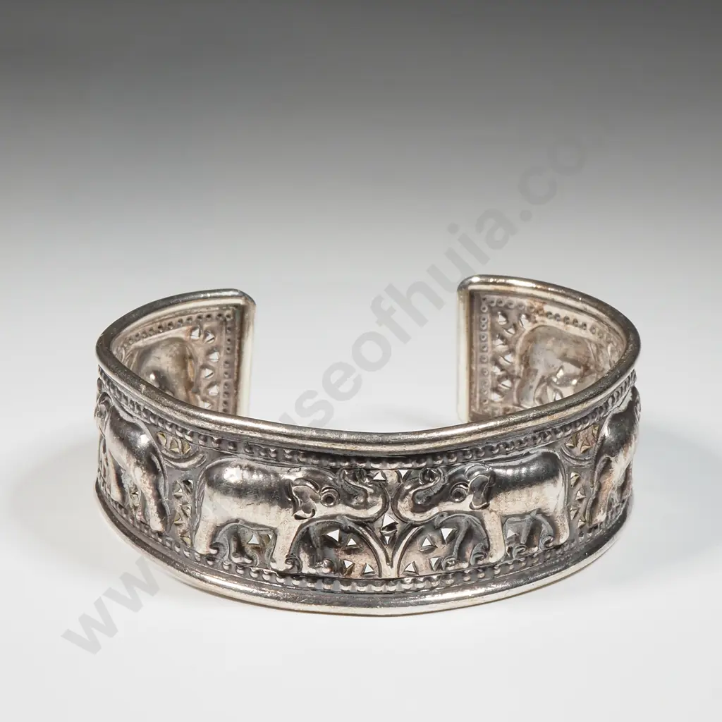 Sterling SilverCuff  Bracelet with Embossed Elephant Decoration Image 1++