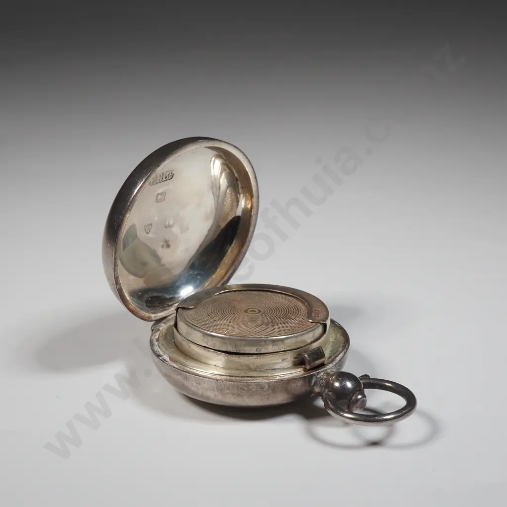 Sterling Silver Sovereign Case Featuring a Cross Design with The Initial BPC to Centre.  Image 1++