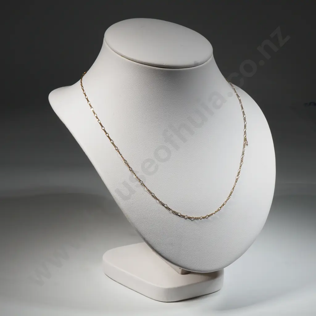 9ct Gold Necklace Image 1++