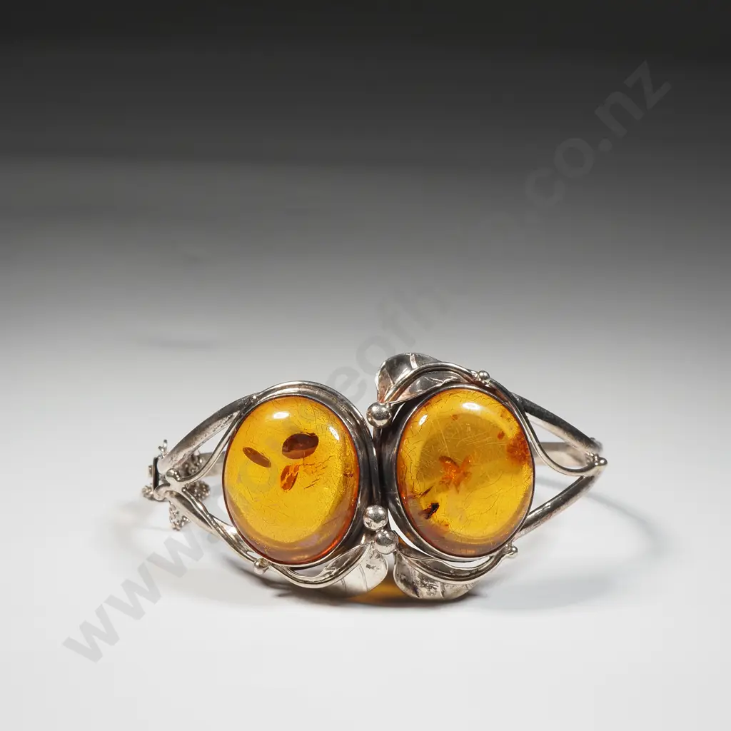 Sterling Silver Hinged Bracelet w Amber & Lily Motif. Image 1++