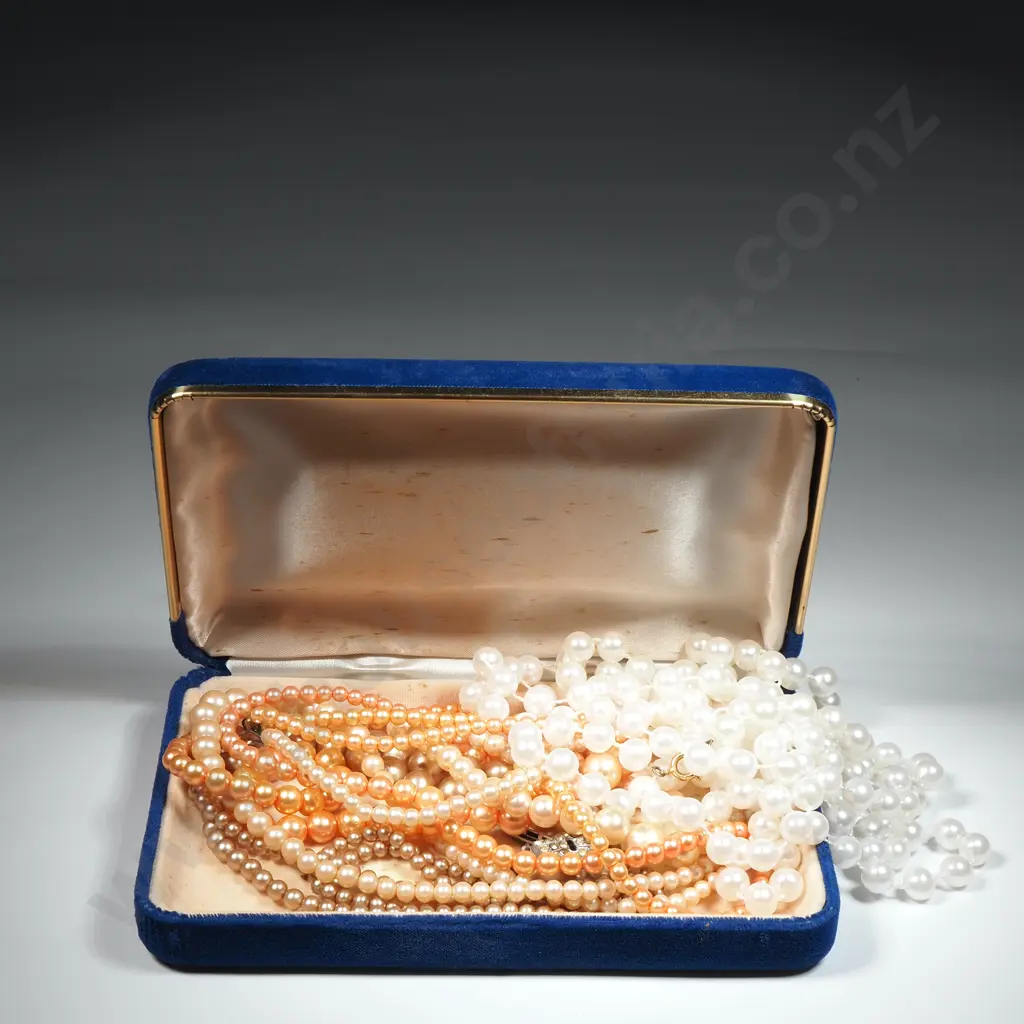 Assorted Bead Necklaces Image 1++