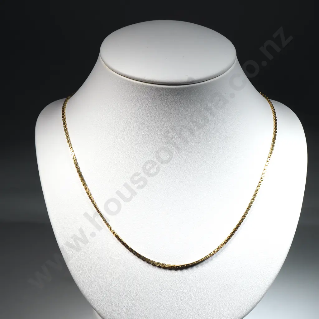 Gold Tone Chain stamped 'Rotterdam Germany'. Image 1++