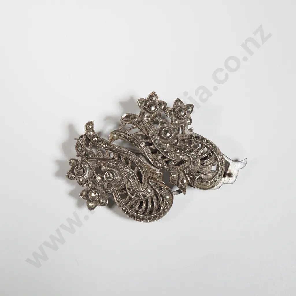 Vintage Sterling Silver & Marcasite Brooch/ Clip Image 1++