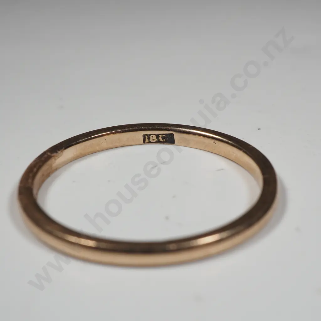 18ct Gold Wedding Band Image 1++