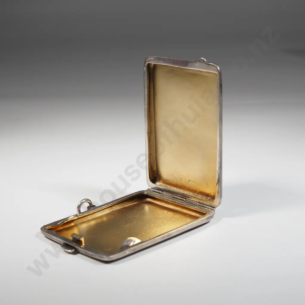 Small Sterling Silver Engine Turned Case With Engine Turn Decoration & Gilt Interior with Ring Suspension Image 1++