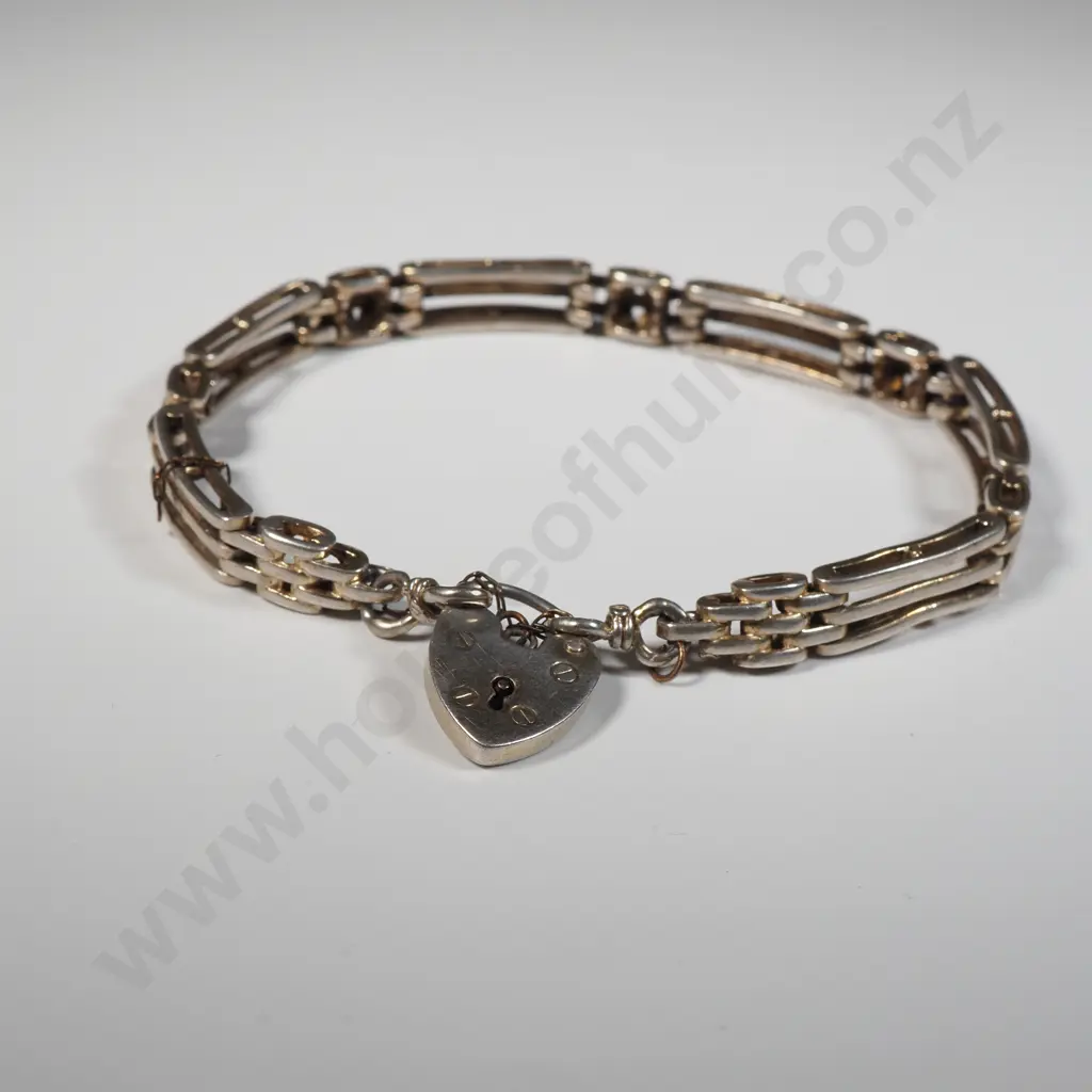 Sterling Silver Gate Bracelet with Heart Shaped Locket Image 1++