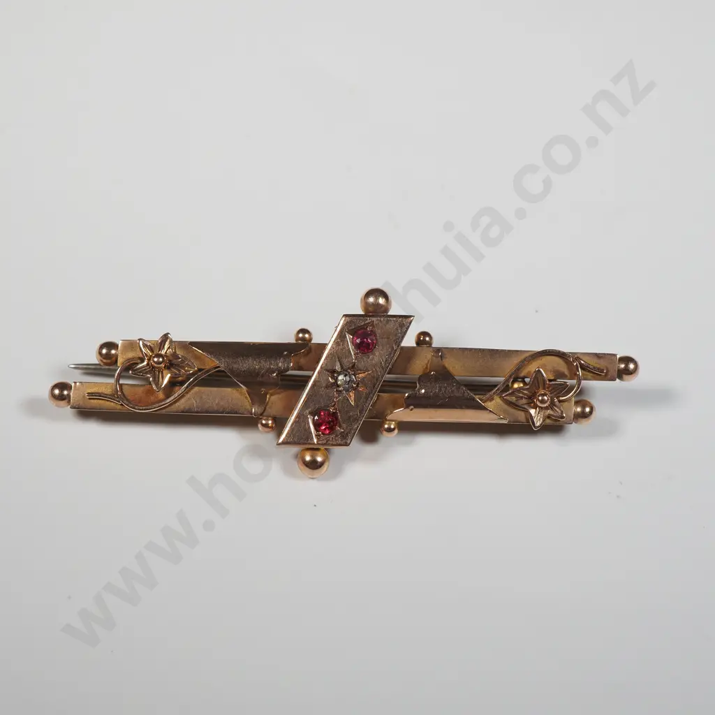 9ct Gold Brooch Image 1++