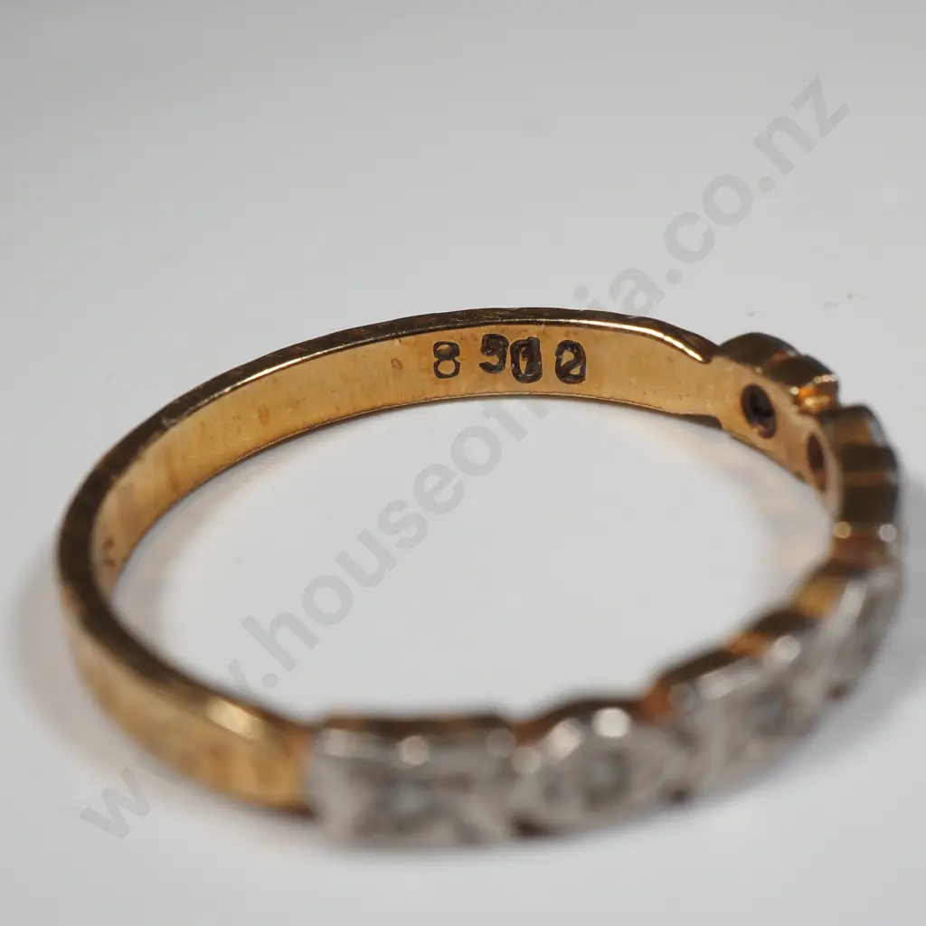 18ct Gold Gemstone Ring Image 1++