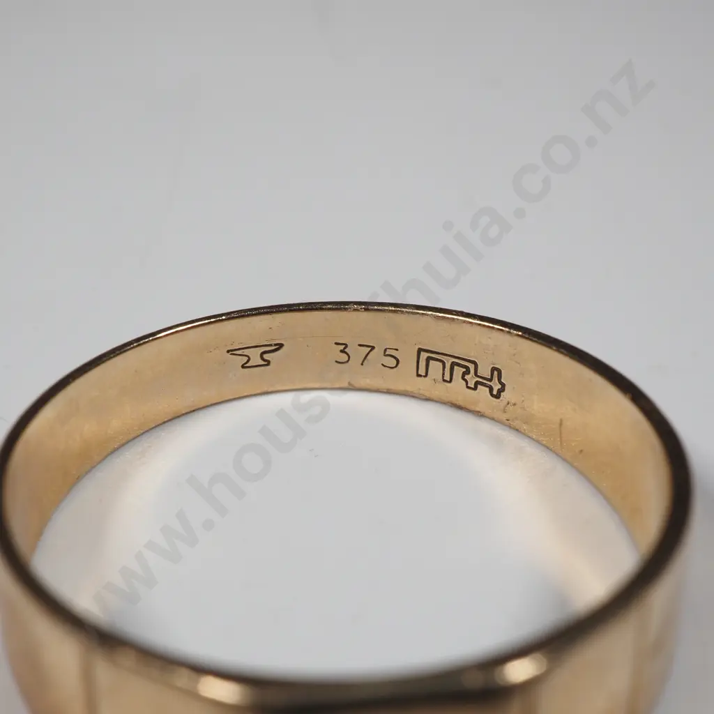 9ct Gold Diamond Ring Image 1++