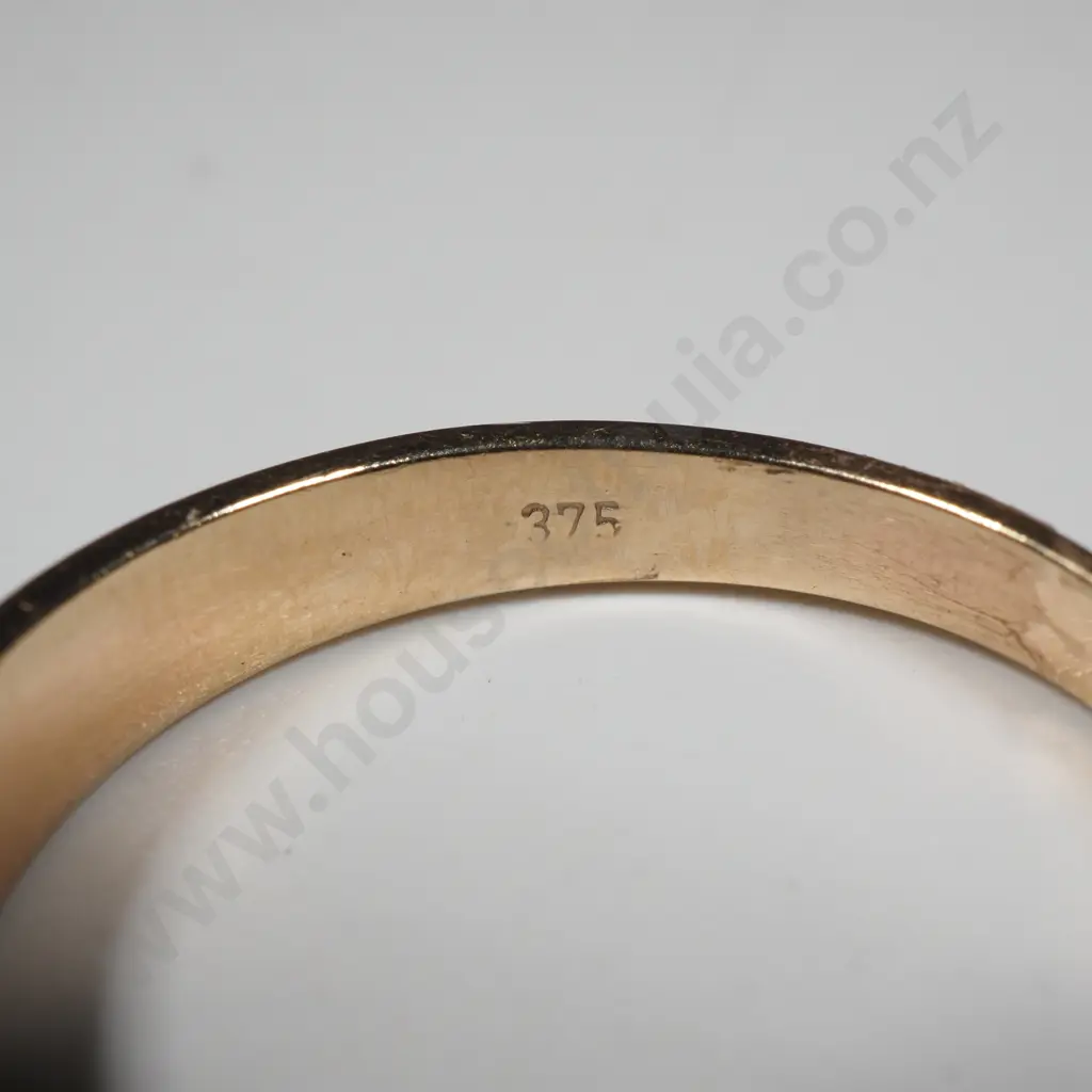 9ct Gold Ring Image 1++
