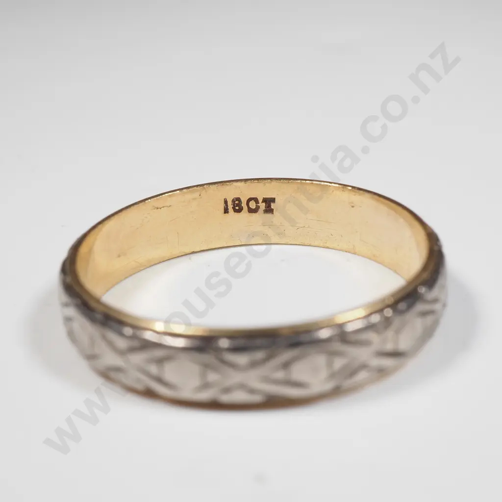 18ct Gold & Palladium Wedding Band Image 1++