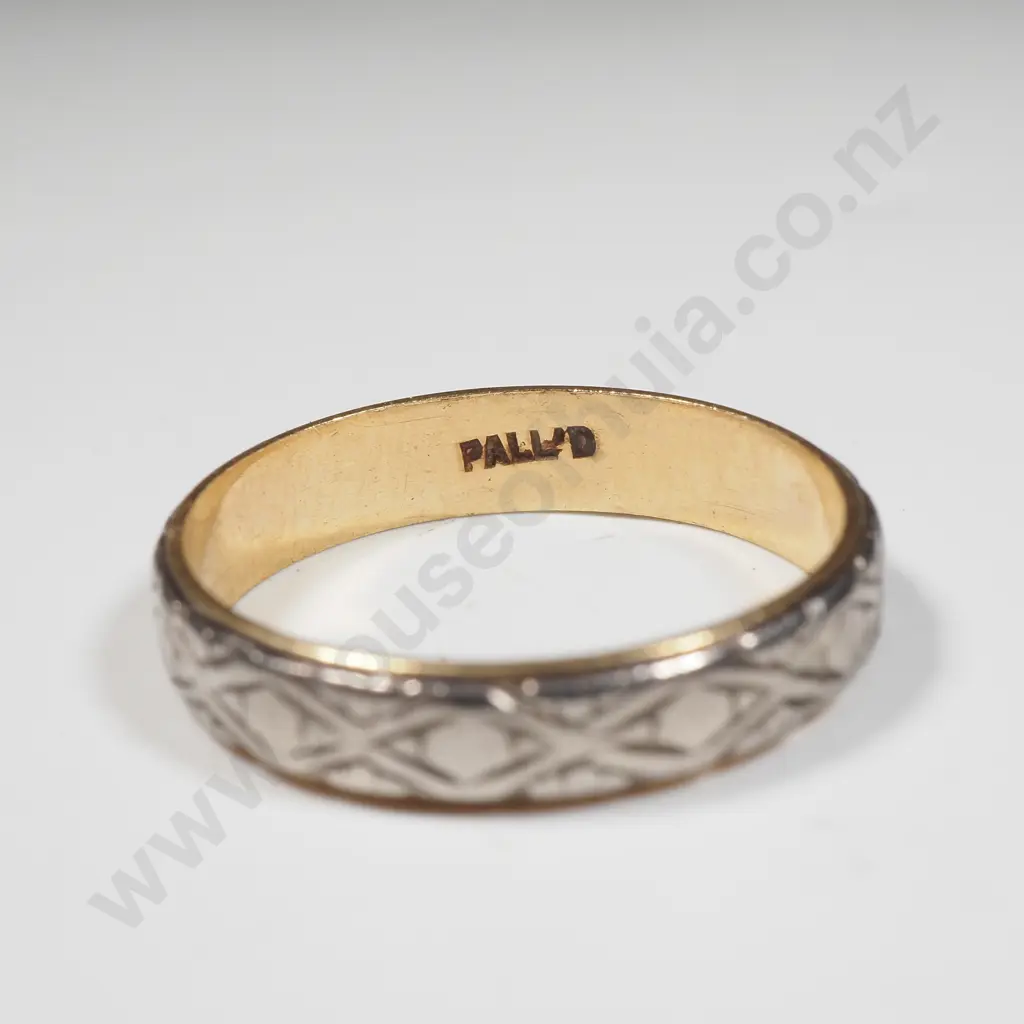 18ct Gold & Palladium Wedding Band Image 1++