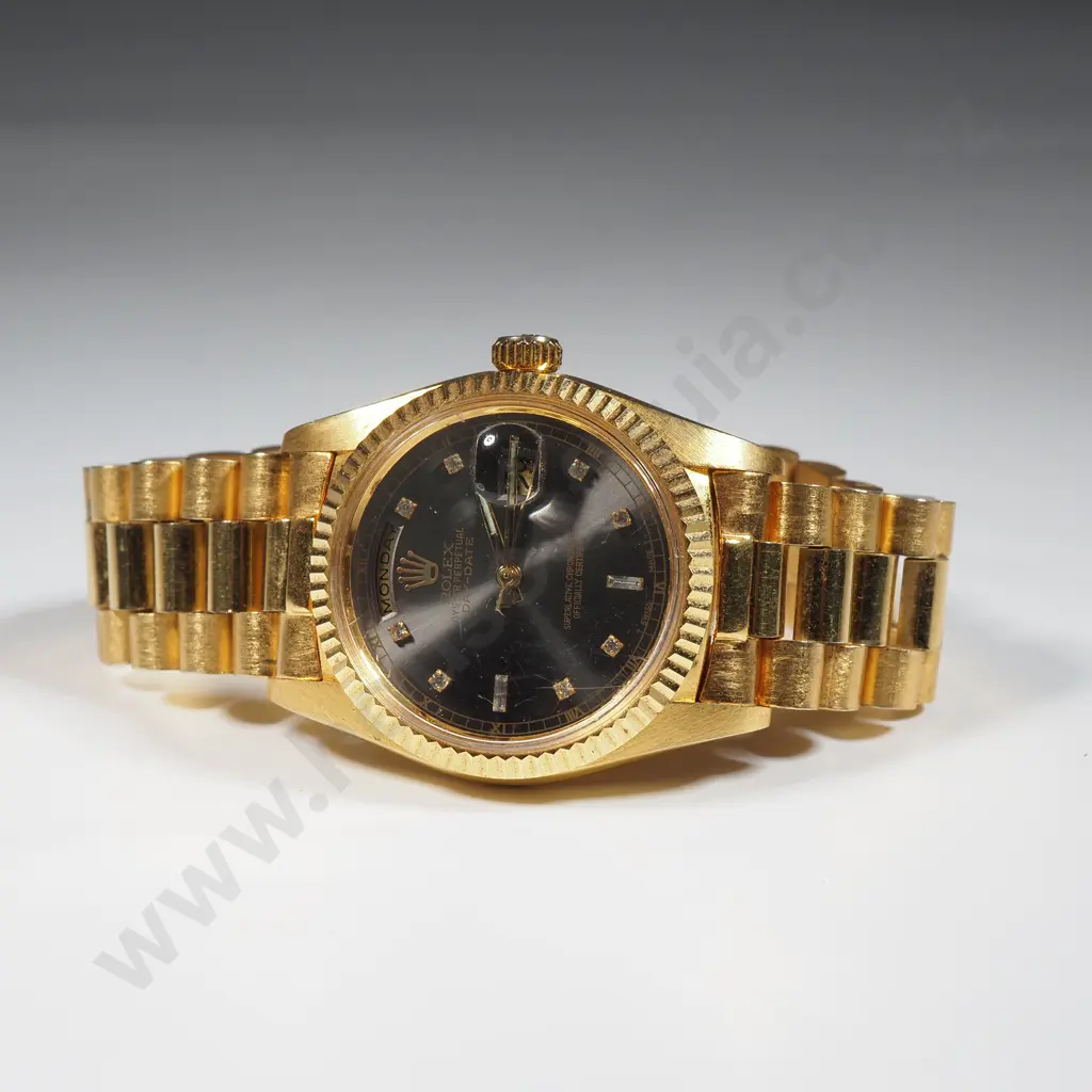 Copy  Rolex Oyster Perpetual Day Date Men's Watch  Image 1++