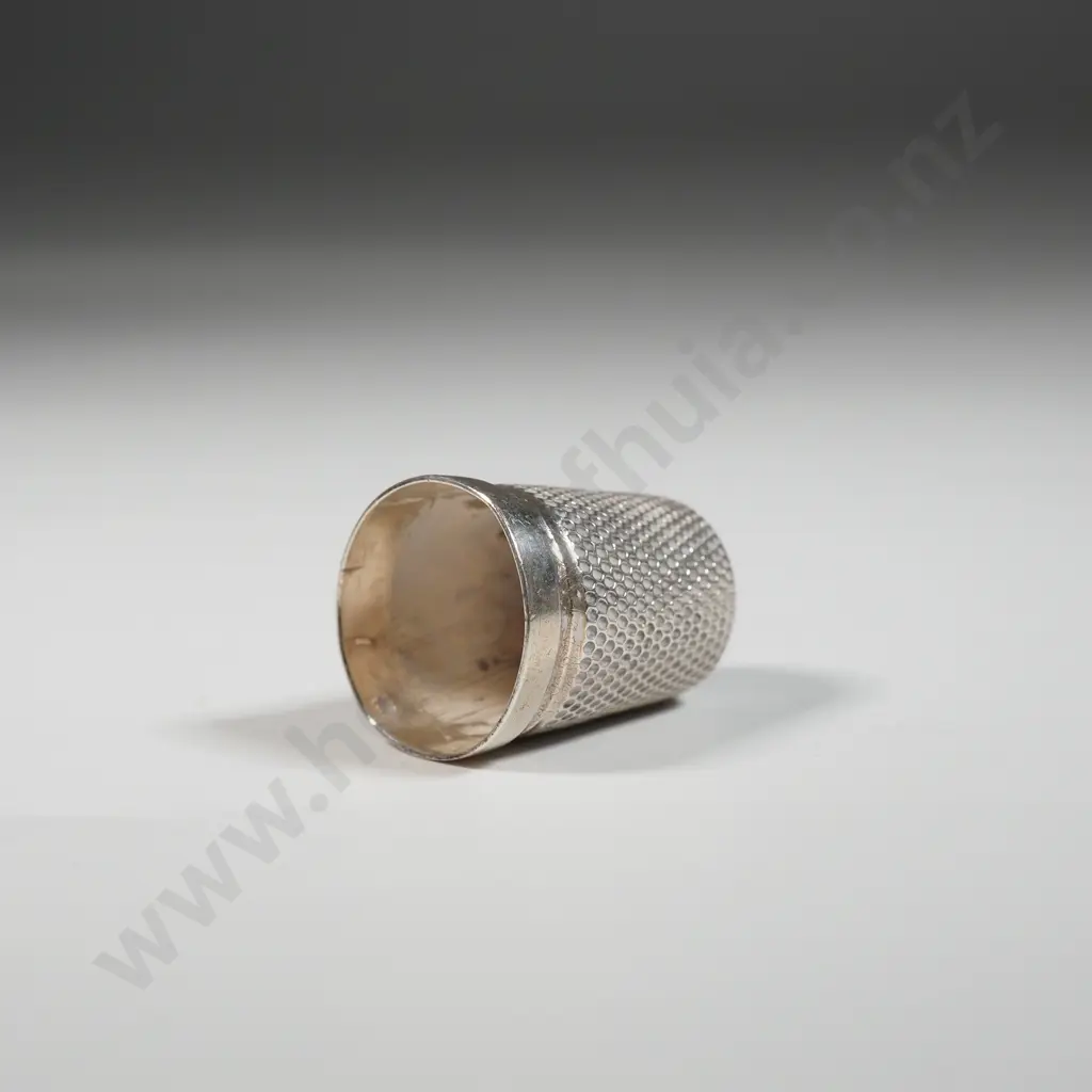 Sterling Silver Thimble  Image 1++