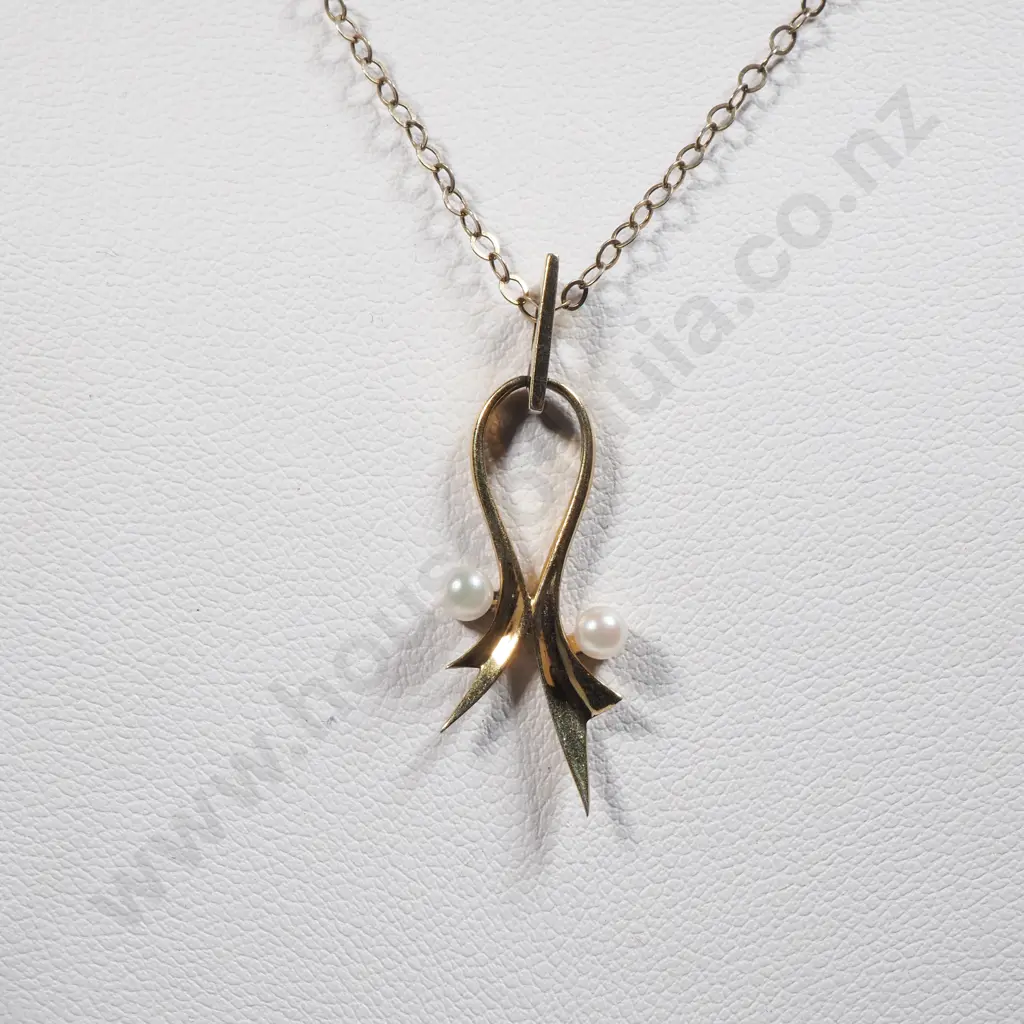 Gilt Sterling Silver & Pearl Pendant with Chain  Image 1++