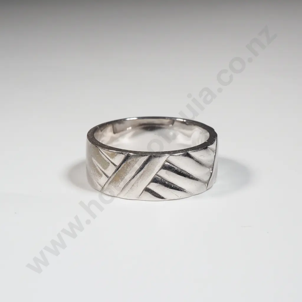 Gents Sterling Silver Textured Ring  Image 1++