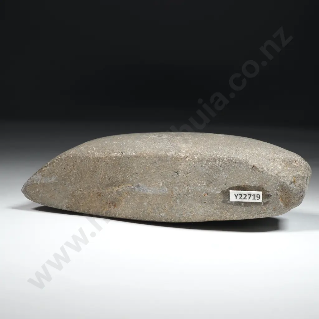Pre-European Stone Toki - Y22719 Image 1++