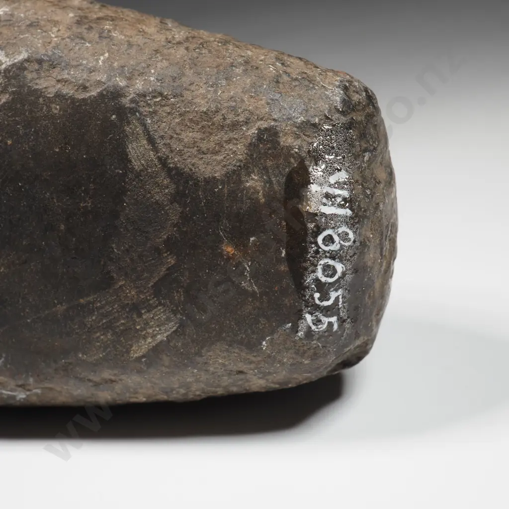 Pre-European Stone Toki - Y18055 Image 1++