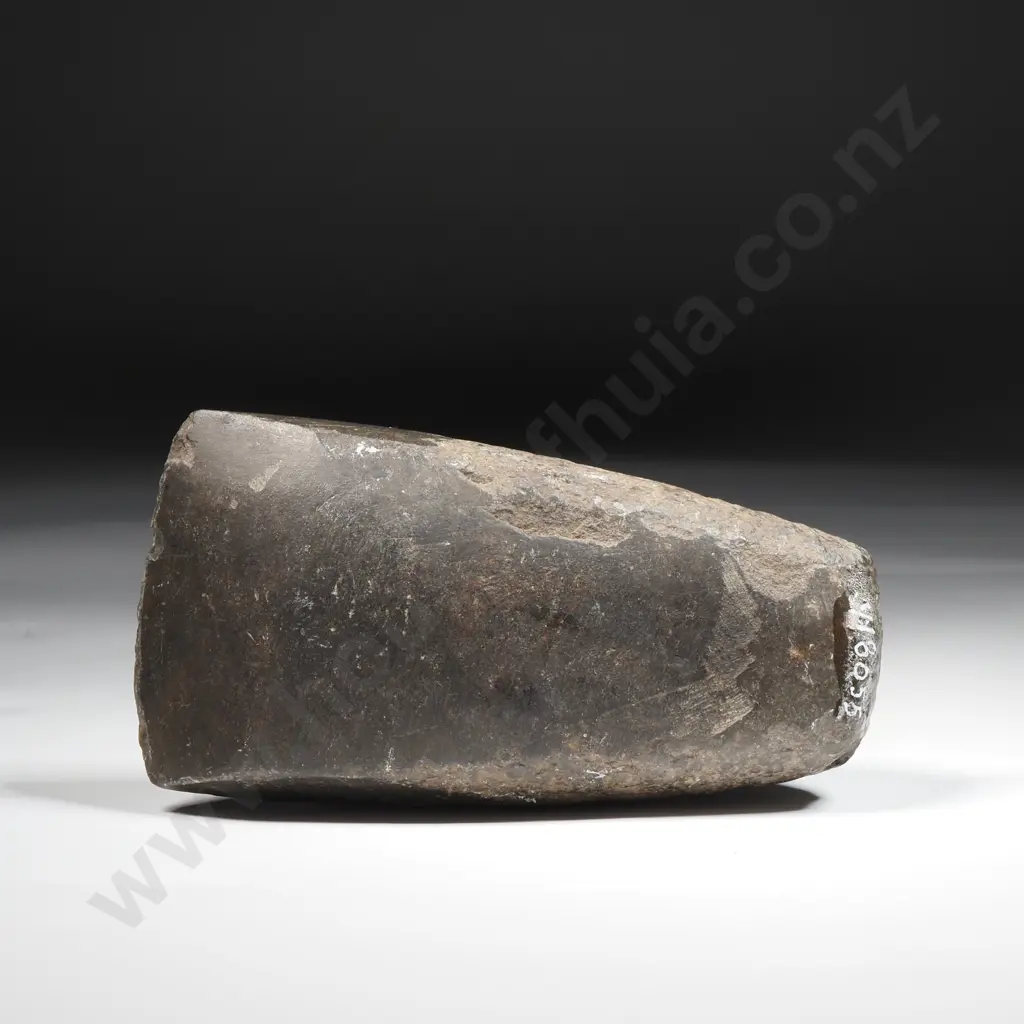 Pre-European Stone Toki - Y18055 Image 1++