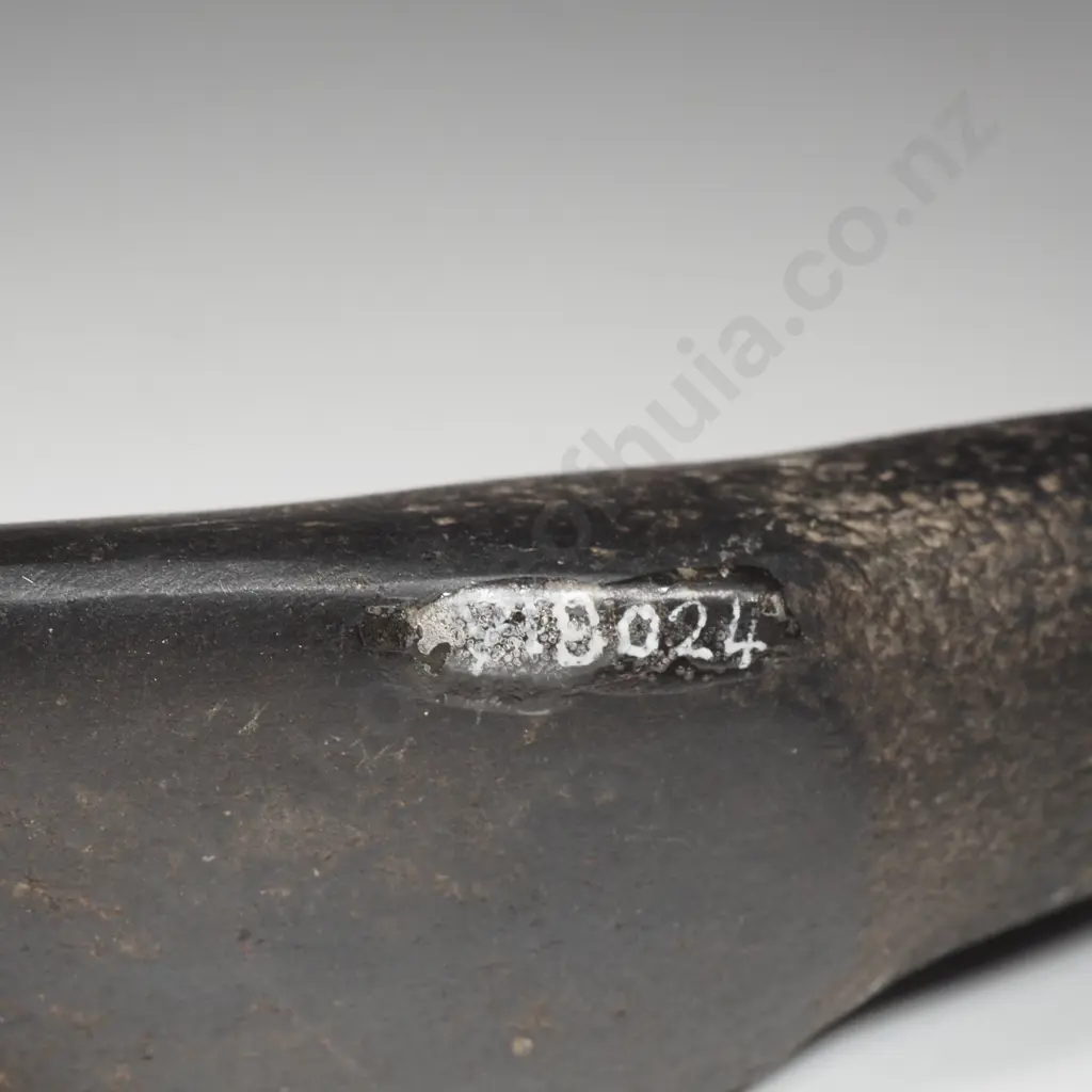 Pre-European Stone Toki - Y18024 Image 1++