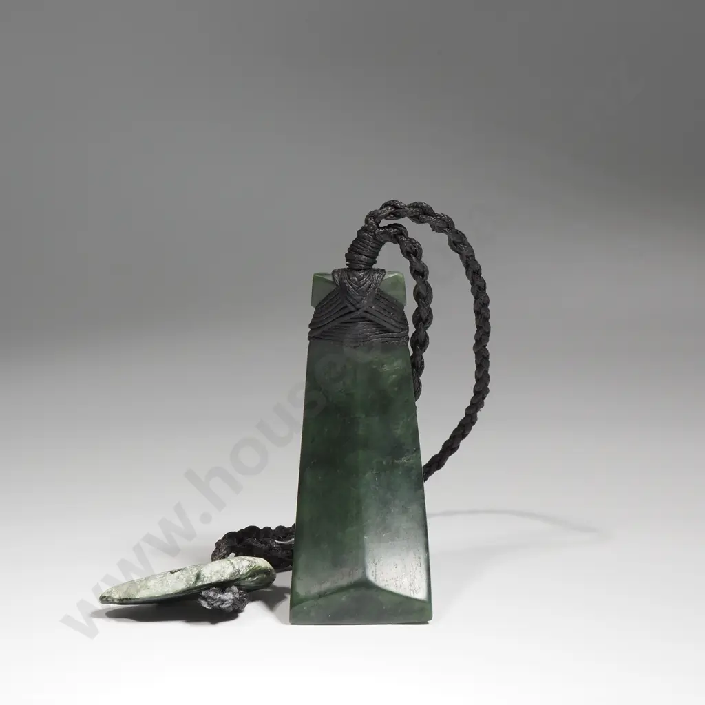 Greenstone Pendant w Plaited Cord Image 1++