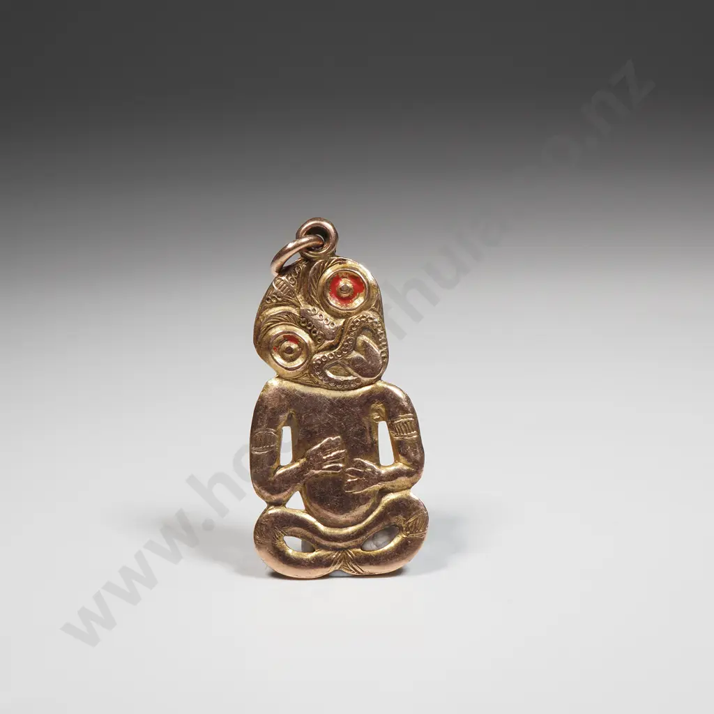 Antique New Zealand 9ct Gold Tiki Pendant Image 1++