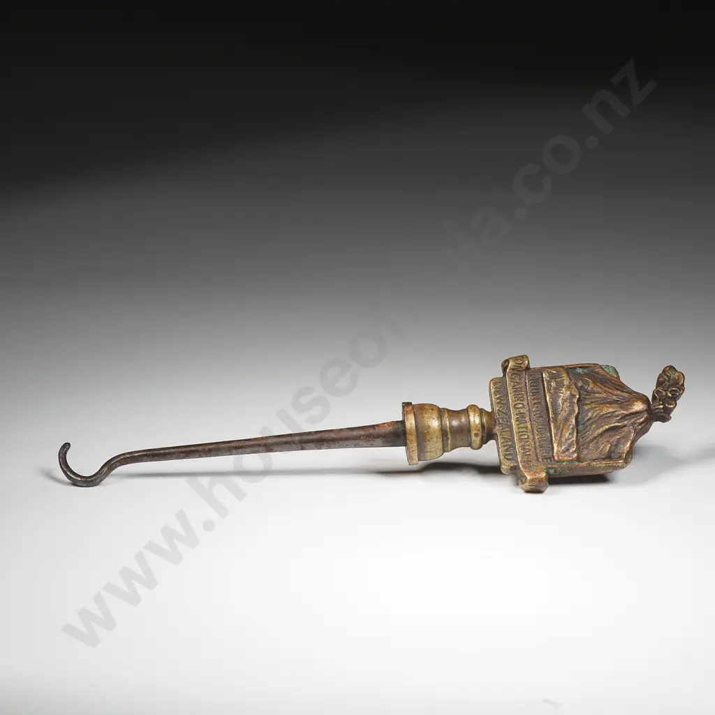 Vintage Tongariro New Zealand Boothook Image 1++
