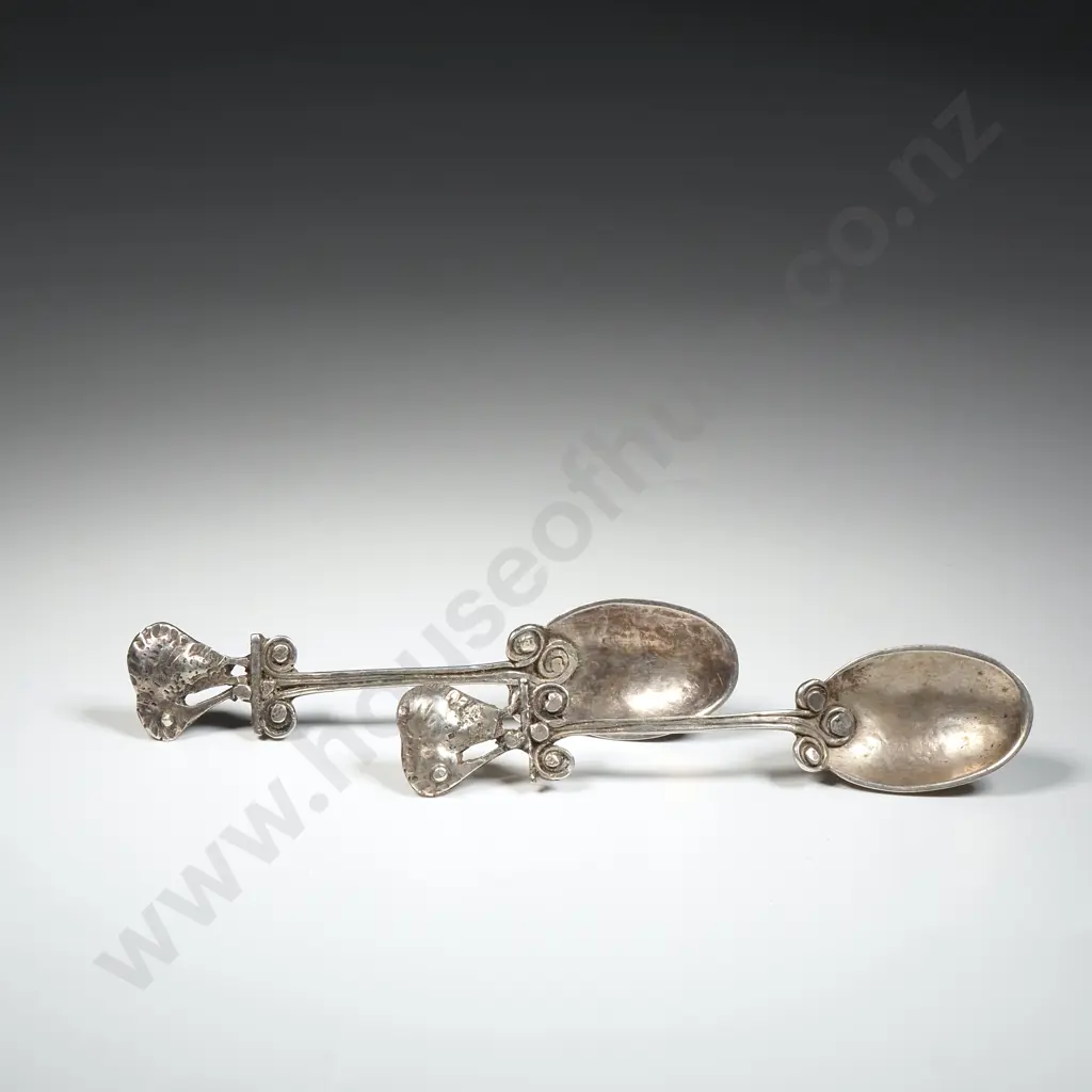 Two Edith Morris Sterling Silver Spoons w Kiwi Detailing Image 1++
