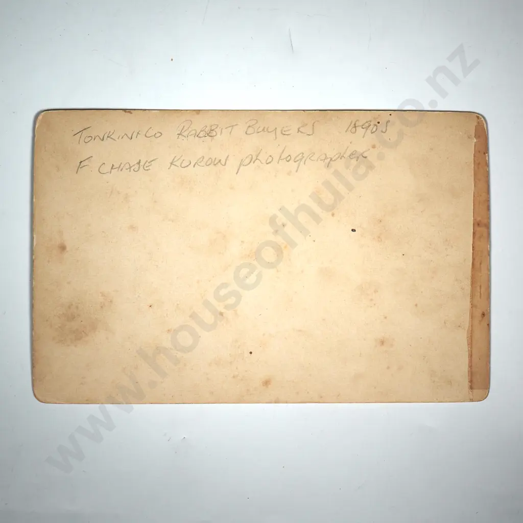 Victorian NZ Photo - Tonking & Co Rabbit Buyers 1890's F Chase Kurow Photographer Image 1++