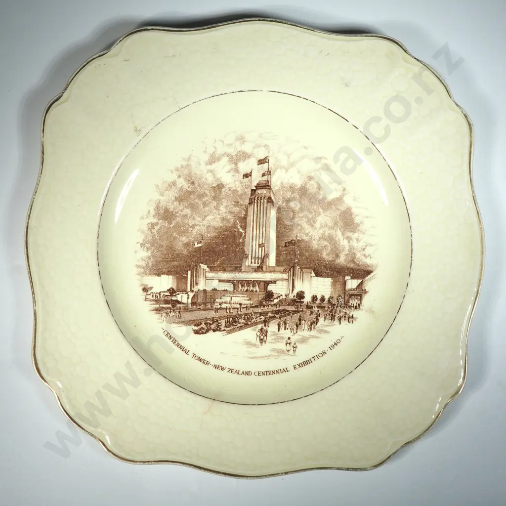J & E Meakin Souvenir Plate Featuring The Centennial Tower, Made To Commemorate New Zealand Centennial Exhibition 1940  Image 1++
