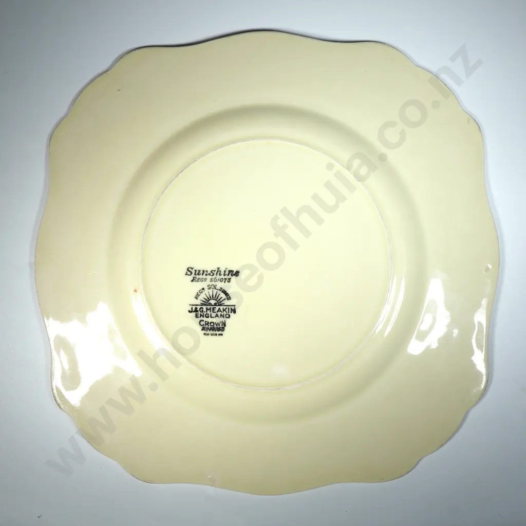 J & E Meakin Souvenir Plate Featuring The Centennial Tower, Made To Commemorate New Zealand Centennial Exhibition 1940  Image 1++