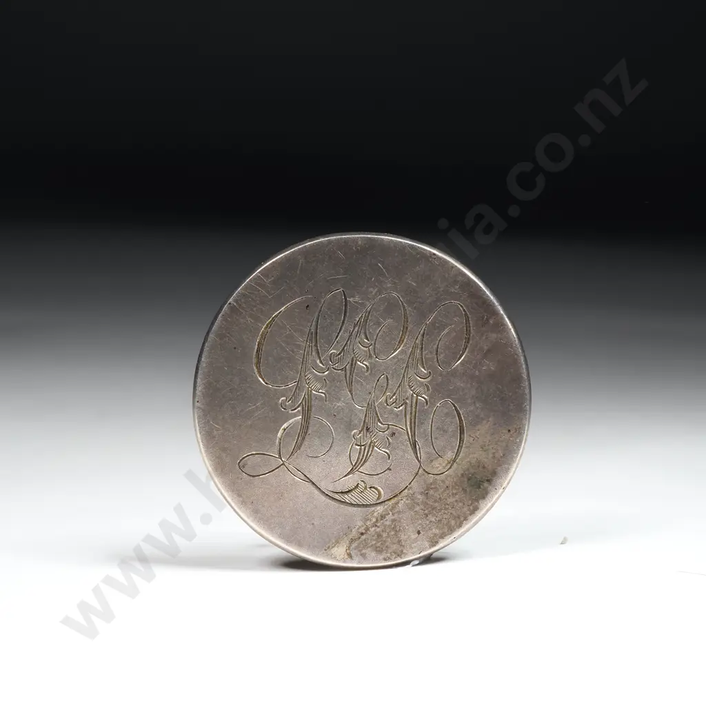 Antique Sterling Silver New Zealand Made Button by C Mazey Image 1++