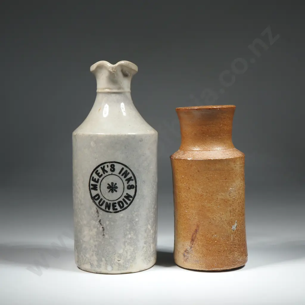 Vintage Stoneware "Meeks" Inks Dunedin Bottle Image 1++