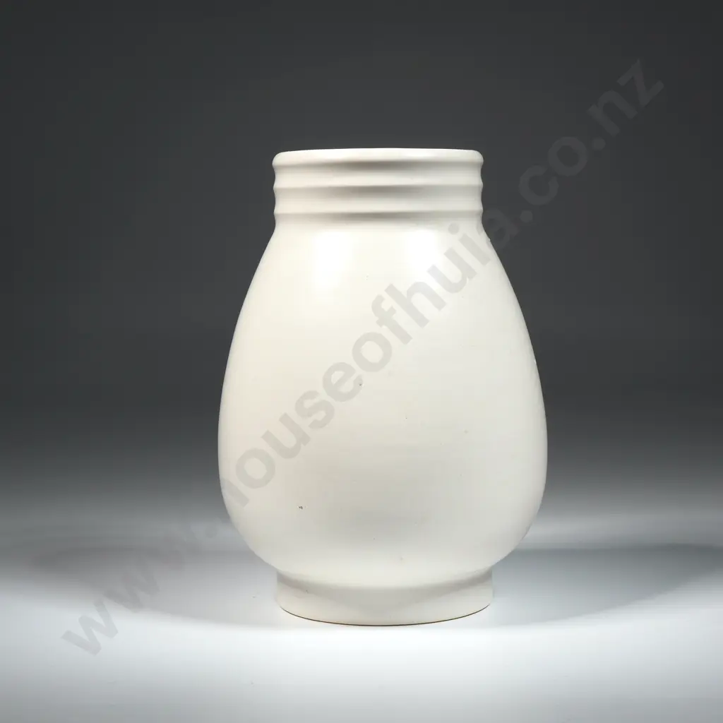 Hand-Potted Vase by Ernest Shufflebotham for Crown Lynn. White Glaze & Concentric Rings to Rim Image 1++