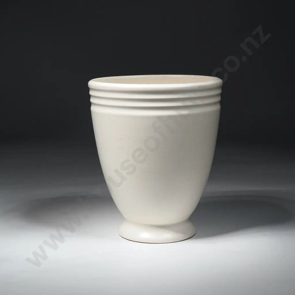 Crown Lynn Hand Potted Vase Of Tapered Form  w Tiki Stamp. No 18 Image 1++