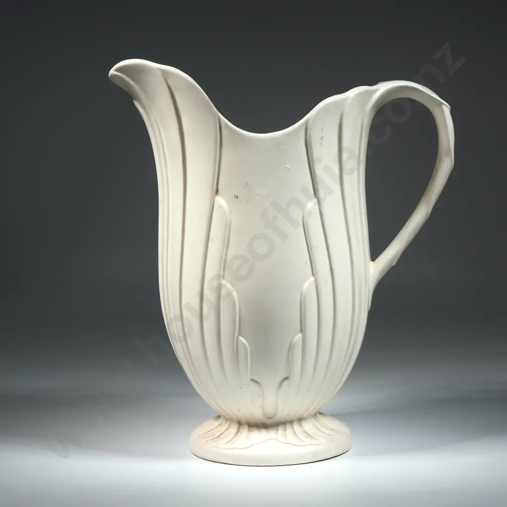 Crown Lynn No 622 Jug Art Deco Style  Image 1++