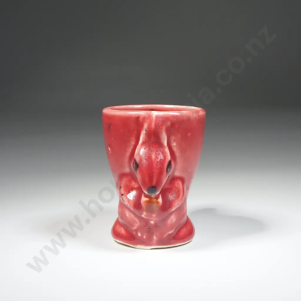 Crown Lynn Potteries Crimson Squirrel Shaped Egg Cup Image 1++