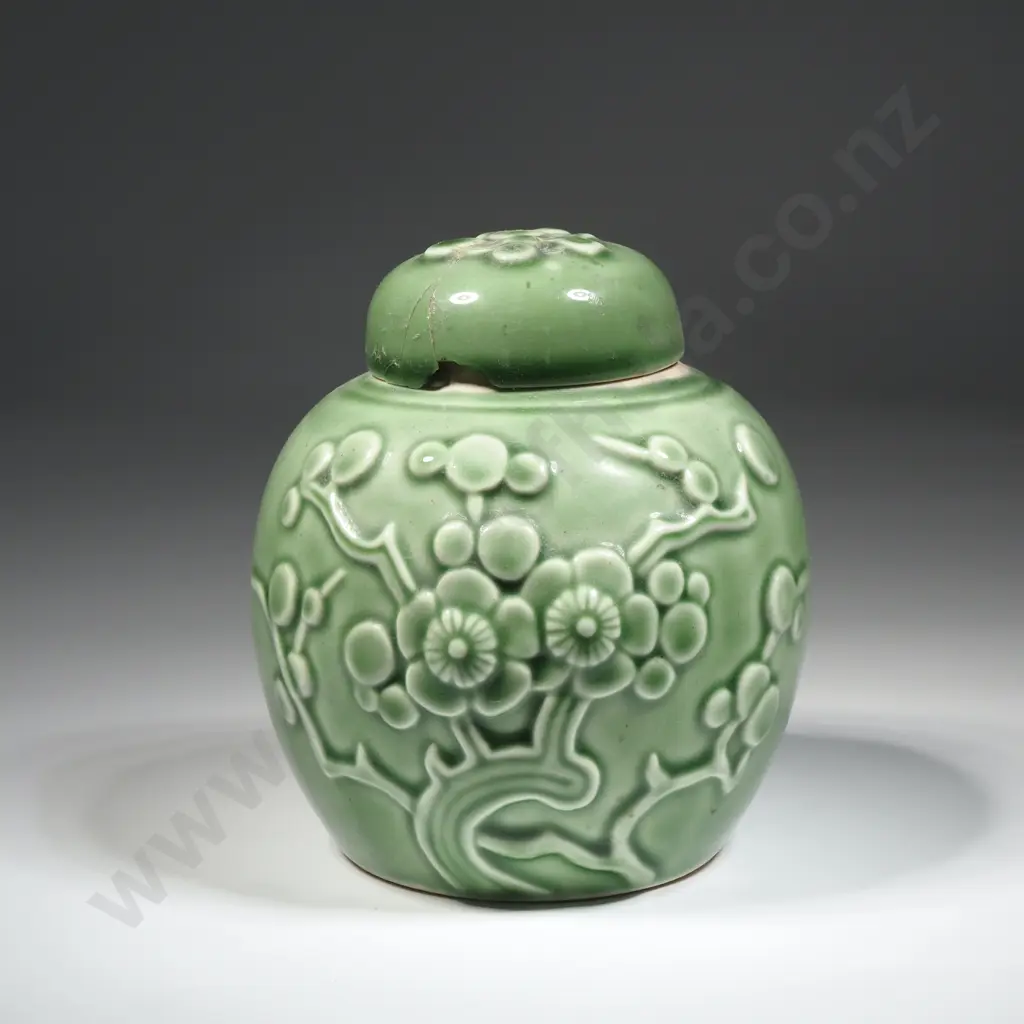 Crown Lynn Green Ginger Jar. Top Damaged.  Image 1++